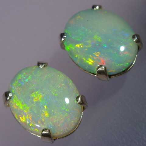 Opal A2852 - Click to view details...